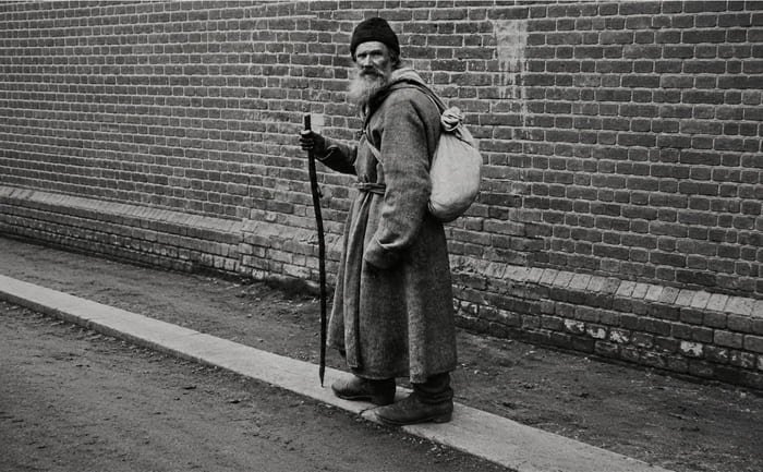 ALMANAQUE-DO-ESTUDANTE-Imagem-Para-o-Artigo-Leon-Tolstoi-O-Conde-que-abandonou-o-luxo-para-buscar-o-sentido-da-vida-I.jpg